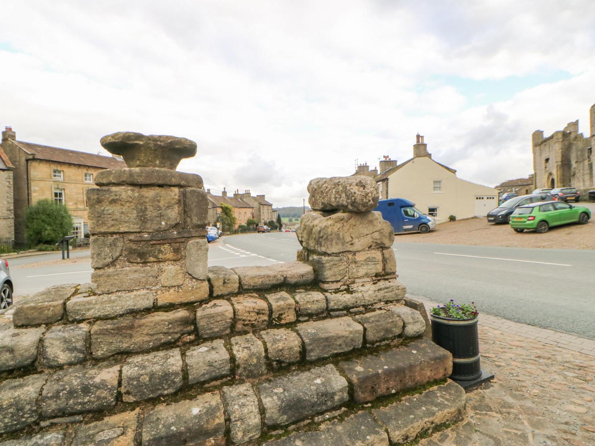 In & Out Cottage Middleham Exterior photo